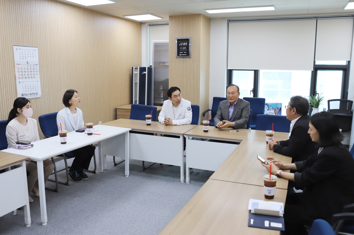 [꾸미기]240523 강서구 체육회 MOU 업무협약식 사진 09.jpg